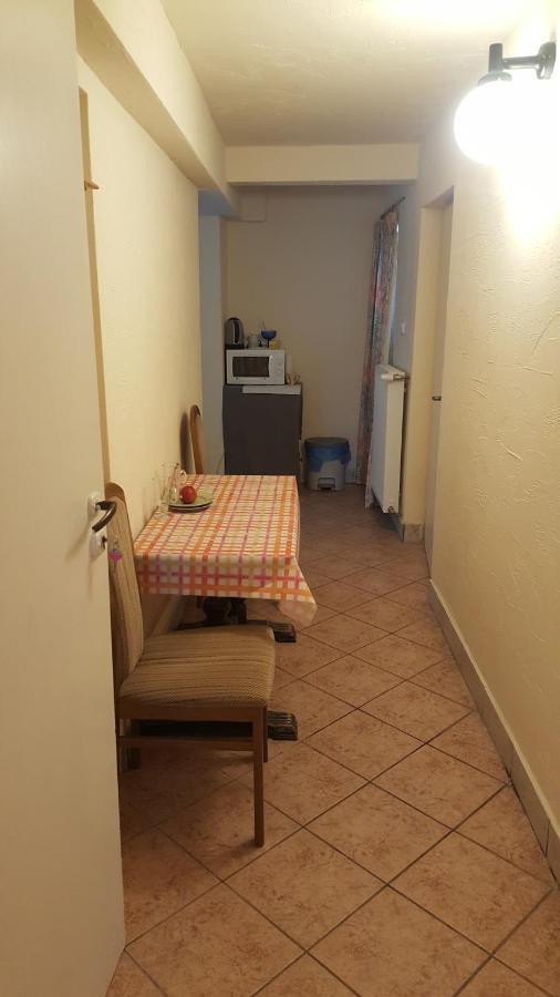Appartamento Pod Srebrna Roza Chęciny Esterno foto