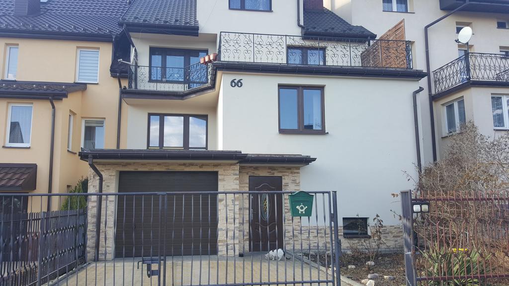 Appartamento Pod Srebrna Roza Chęciny Esterno foto