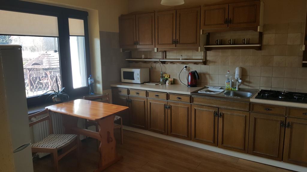 Appartamento Pod Srebrna Roza Chęciny Esterno foto